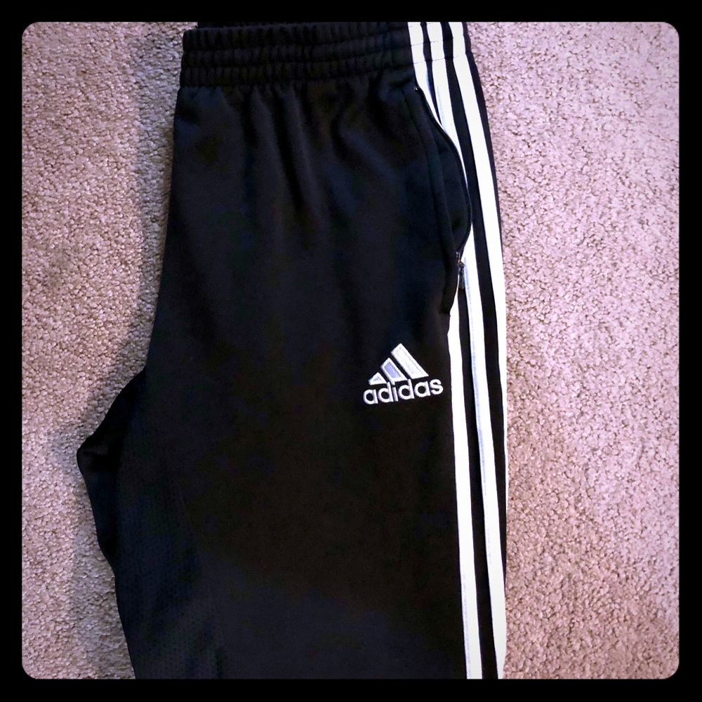 Men’s Adidas Clima365 Training Pants—L